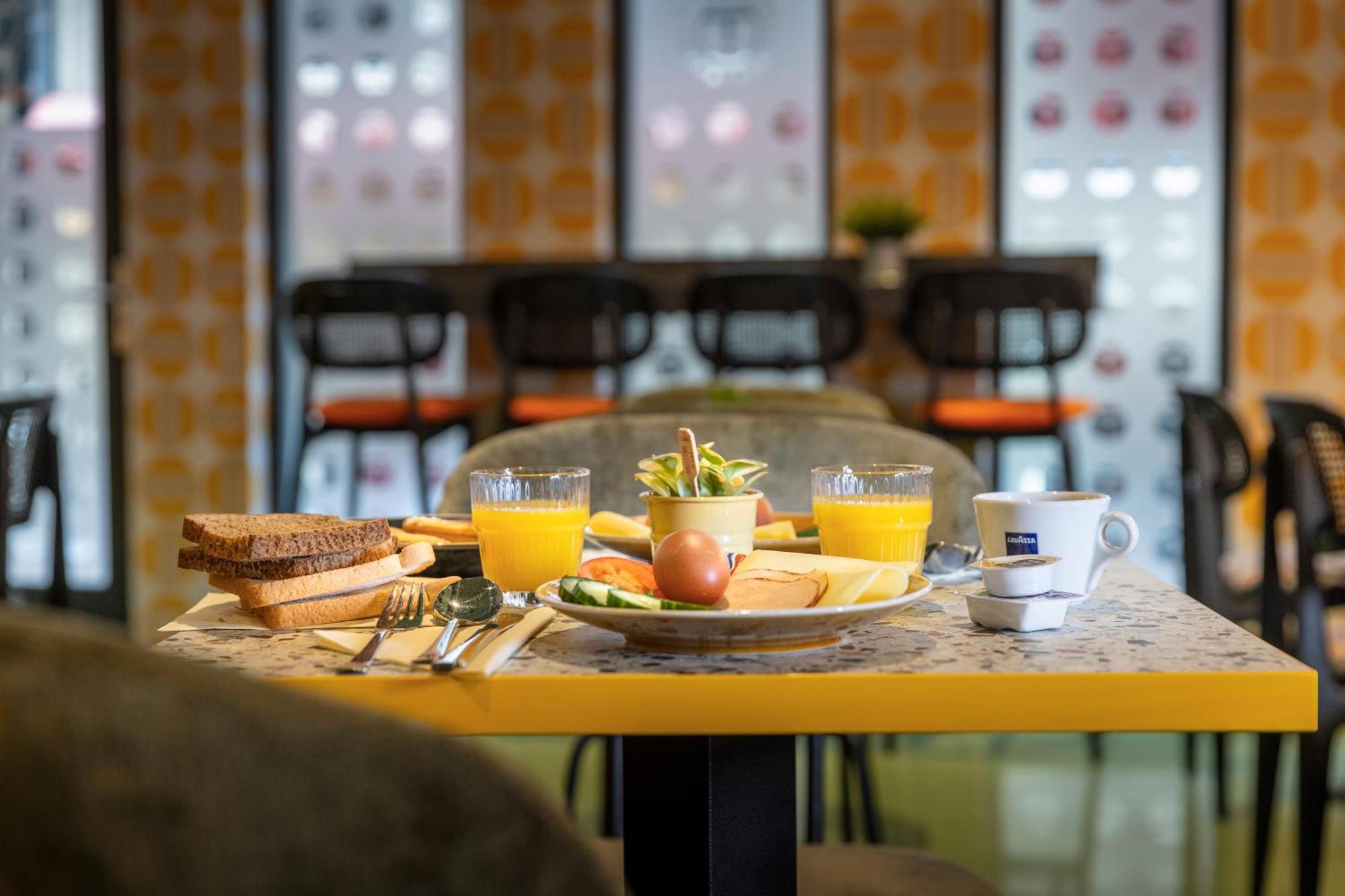 Tourist Inn One Amsterdam Eksteriør bilde
