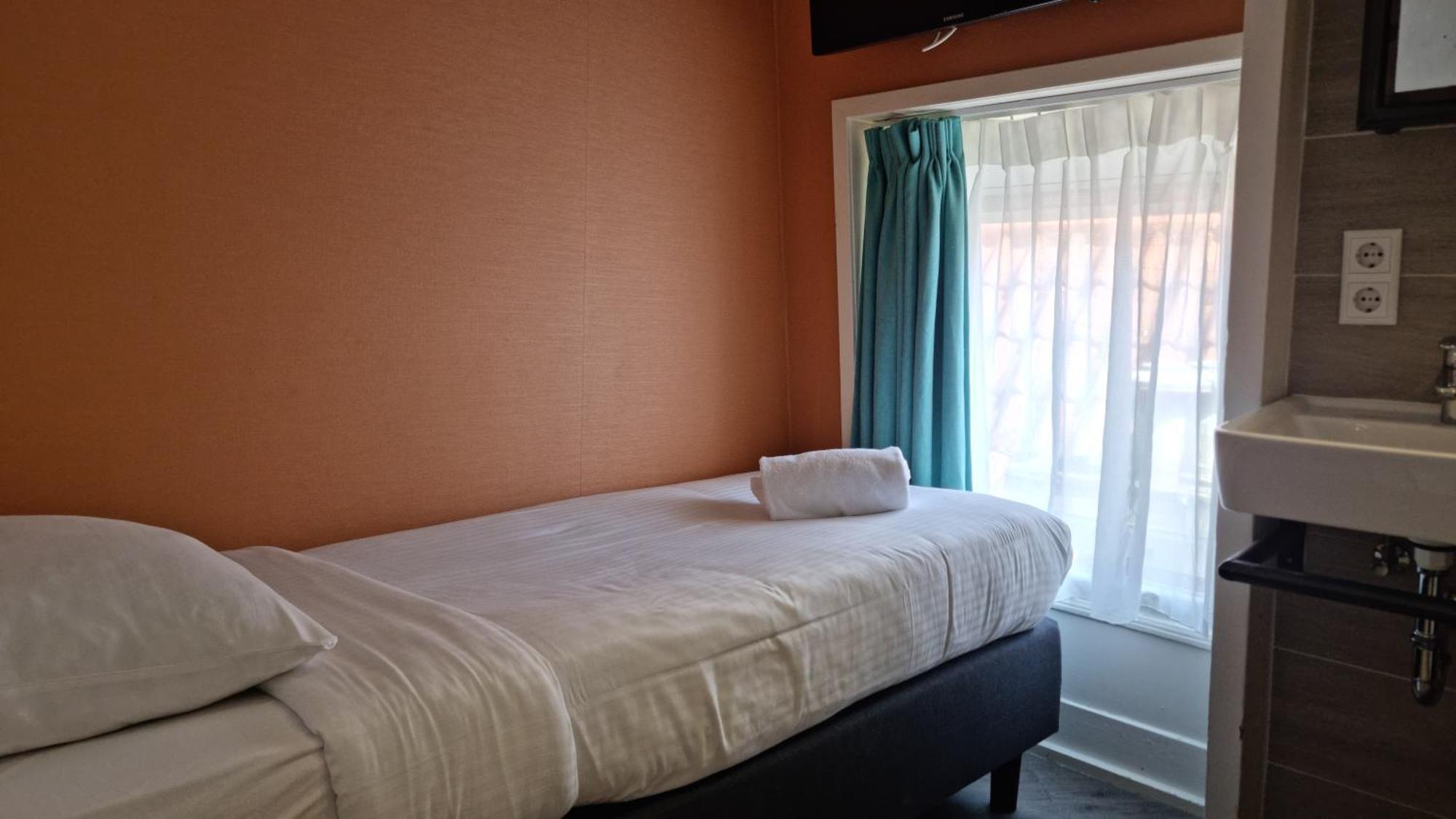 Tourist Inn One Amsterdam Eksteriør bilde