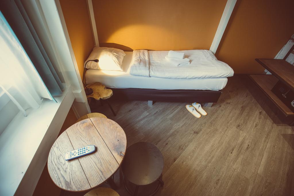 Tourist Inn One Amsterdam Eksteriør bilde
